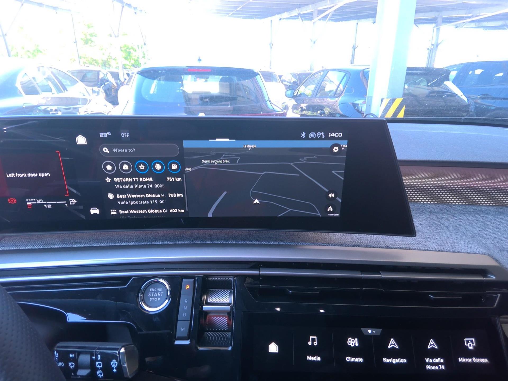 Peugeot 5008 Hybrid 136 e-DCS6 GT 2025