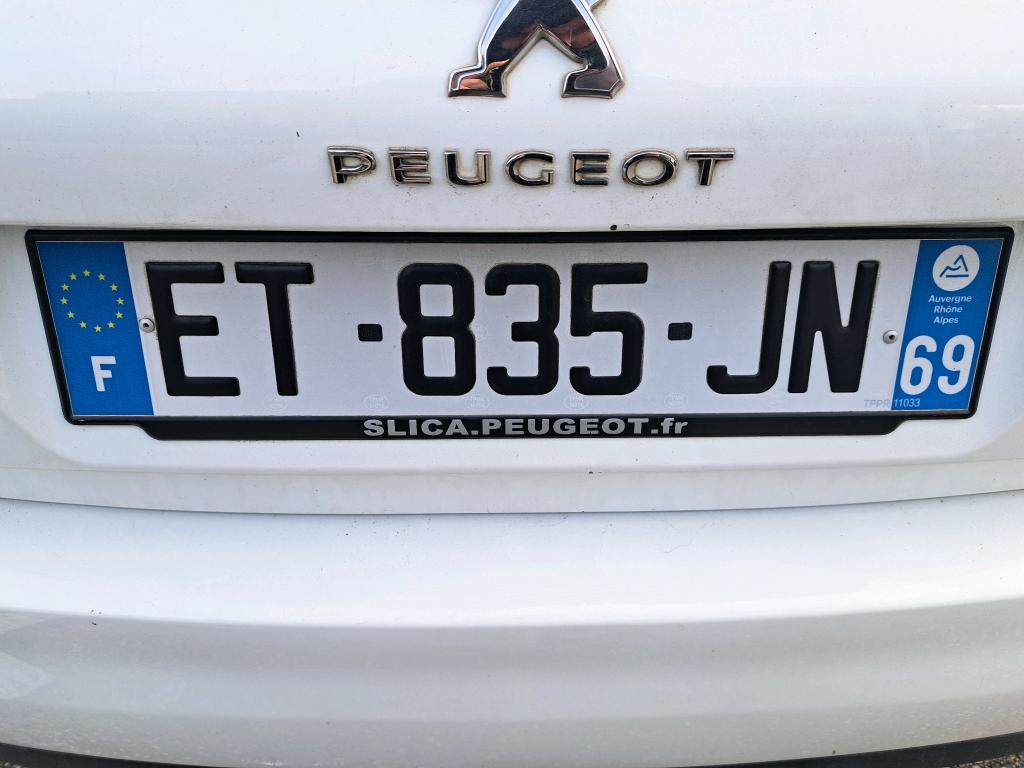 Peugeot 308 1.6 BlueHDi 100ch S&S BVM5 Access 2018