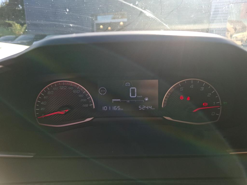 Peugeot 208 BlueHDi 100 S&S BVM6 Active 2021
