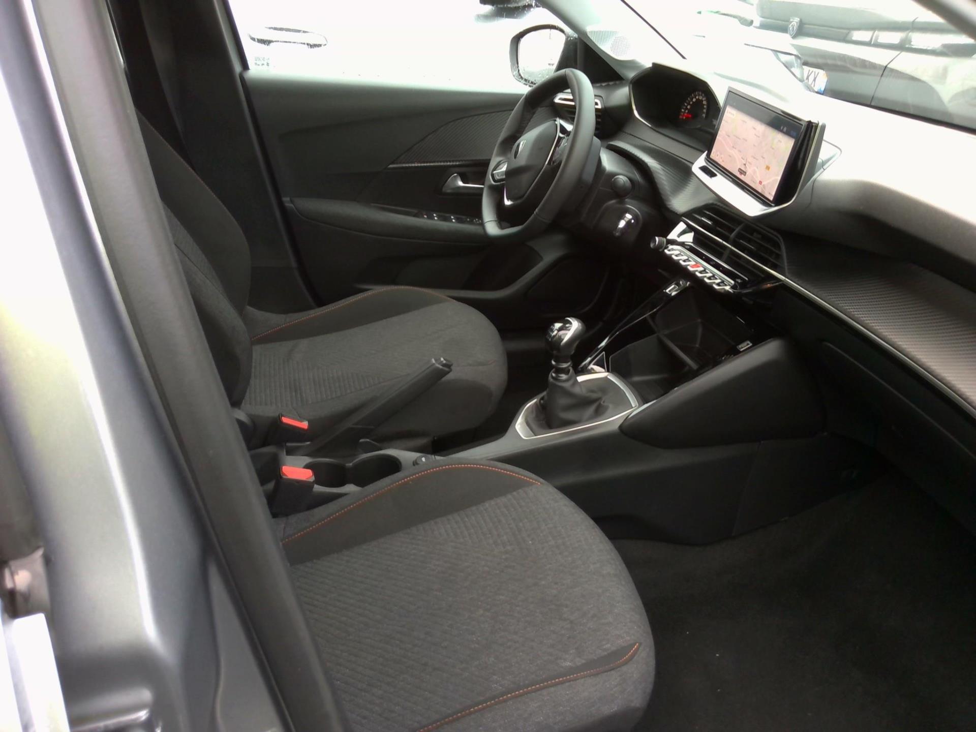 Peugeot 208 100 S&S BVM6 Style 2025