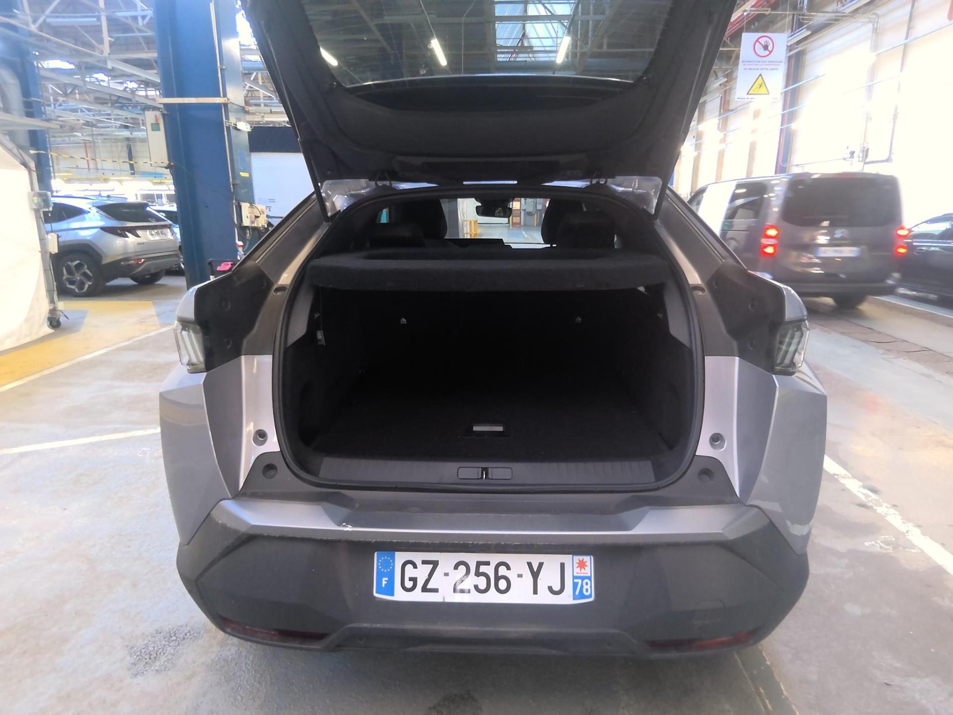 Peugeot 3008 Hybrid 136 e-DCS6 Allure 2024