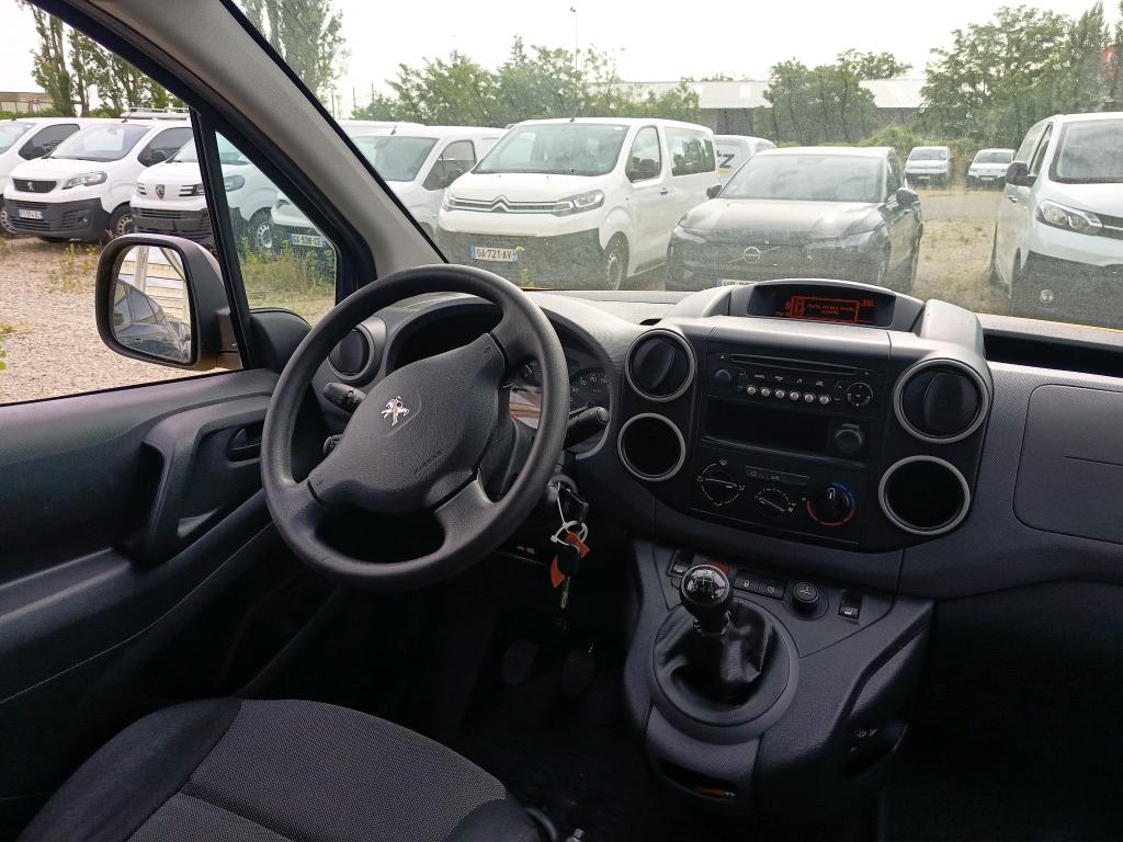 Peugeot PARTNER FOURGON STANDARD 1.6 BLUEHDI 75 BVM5 PREMIUM 2018