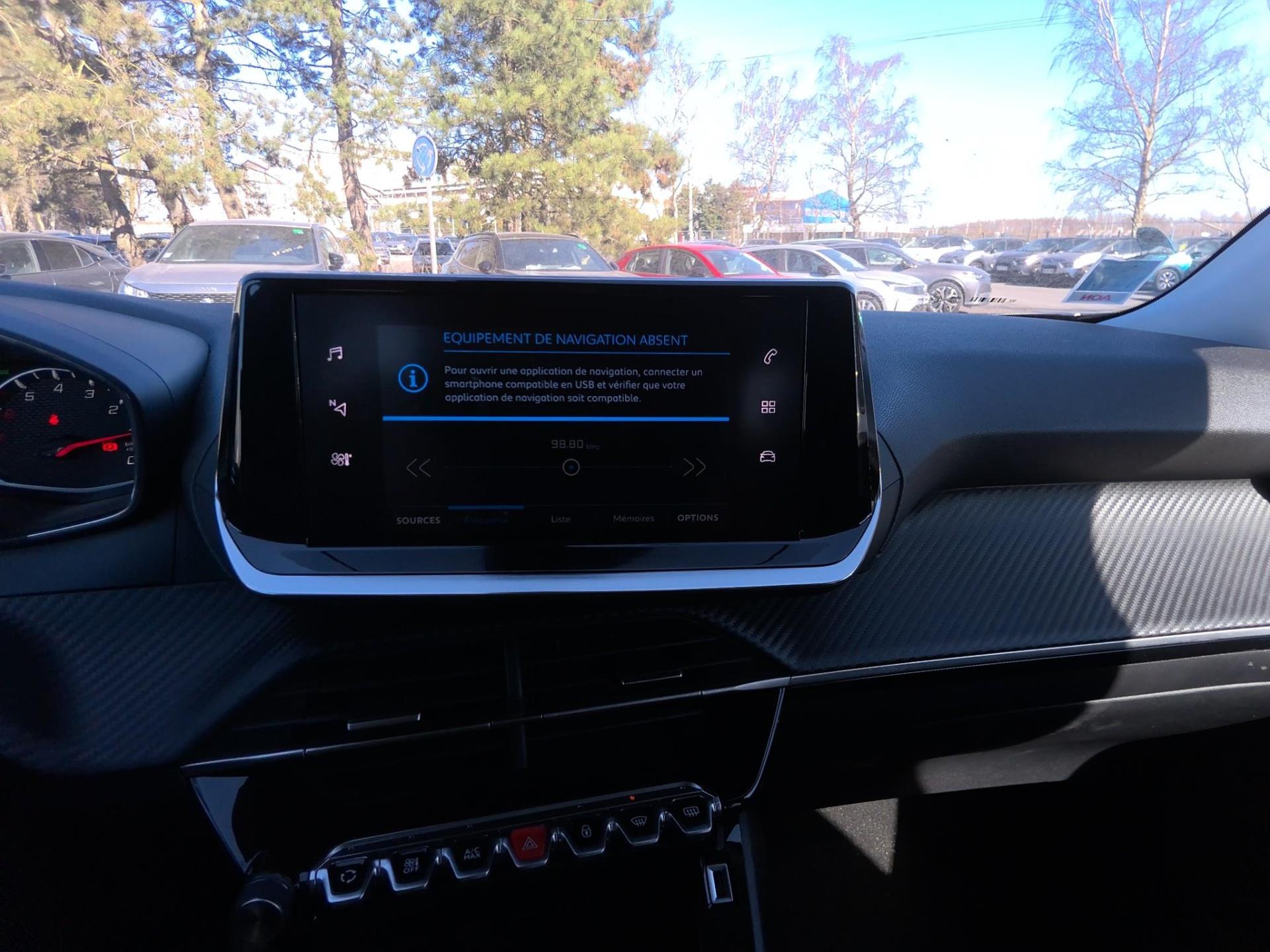 Peugeot 2008 PureTech 100 S&S BVM6 Style 2022