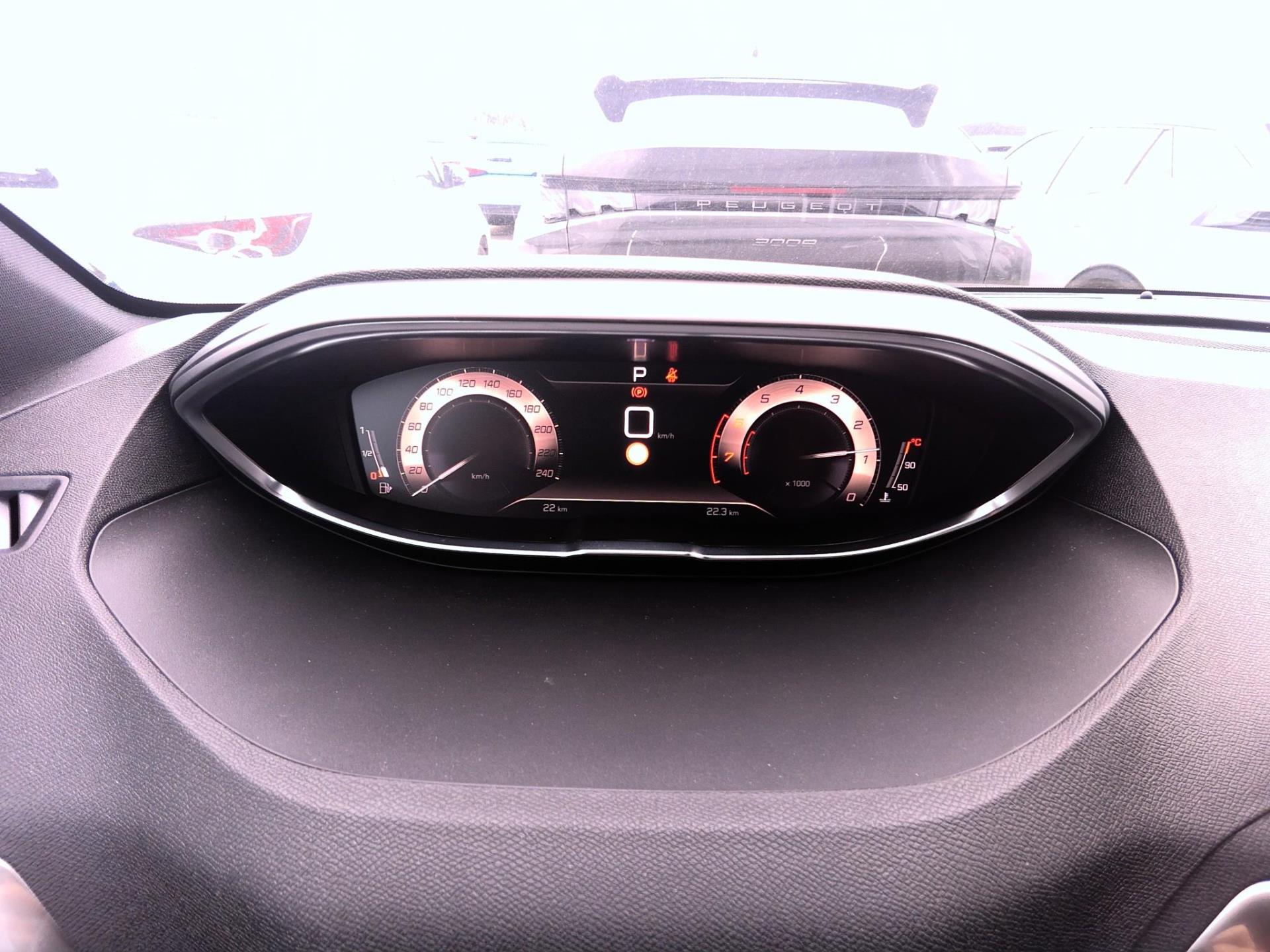 Peugeot 5008 PureTech 130ch S&S EAT8 GT 2025