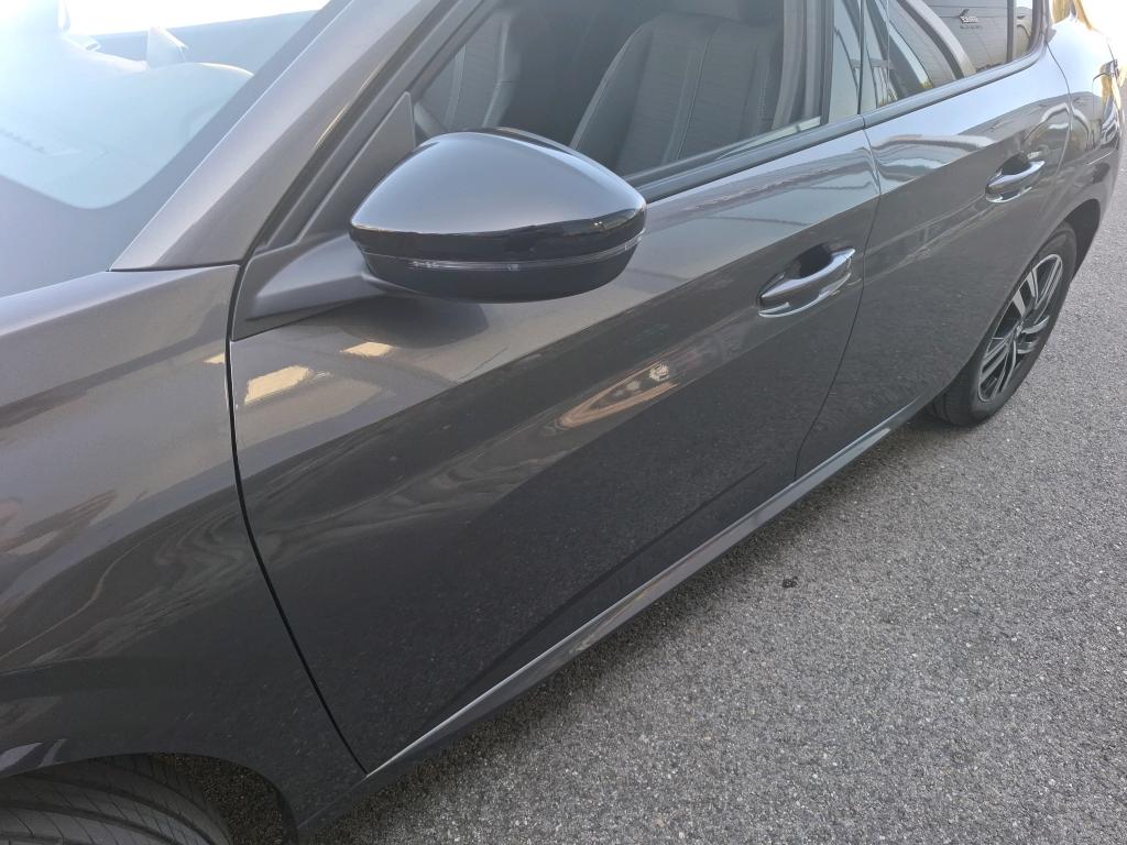 Peugeot 208 PureTech 100 S&S EAT8 Allure 2022