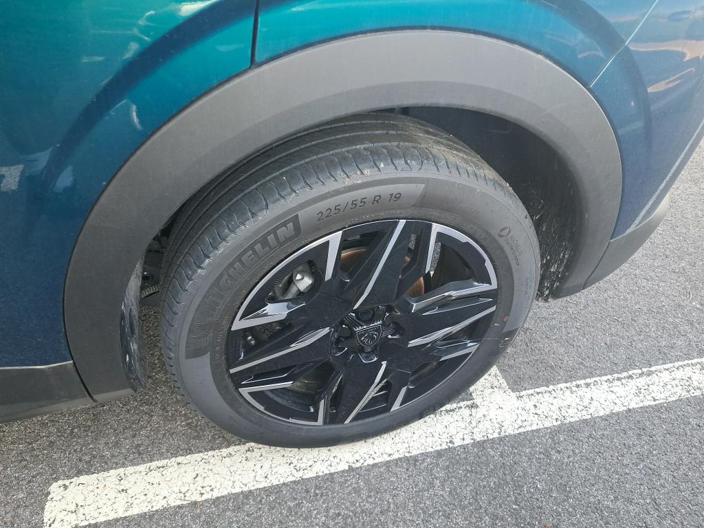 Peugeot 3008 Hybrid 145 e-DCS6 Allure 2025