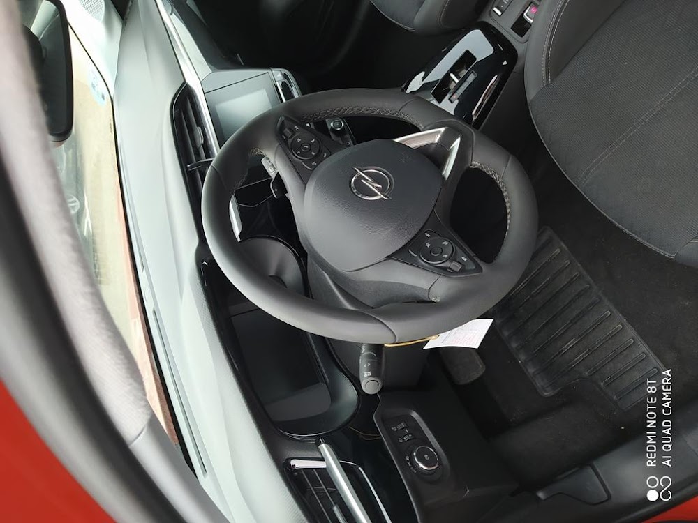Foto Opel Corsa 12