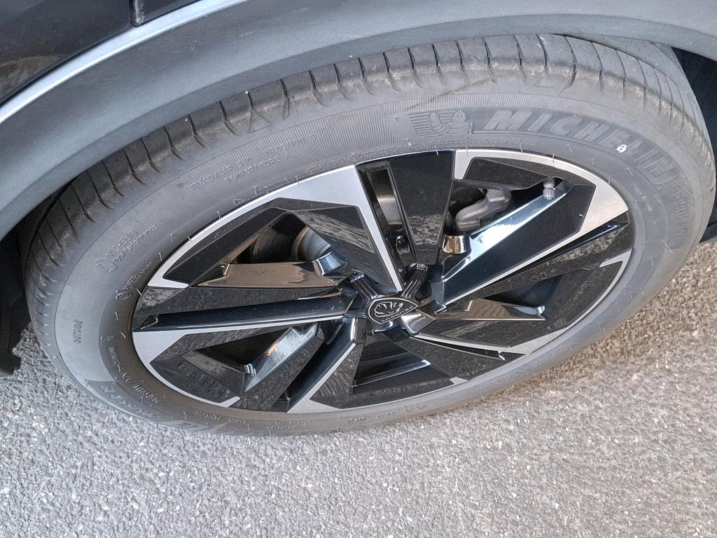 Peugeot 408 PureTech 130 ch S&S EAT8 Allure Pack 2023