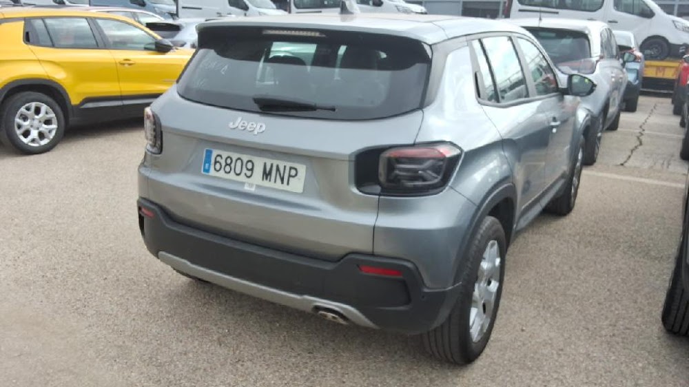 Foto Jeep AVENGER 11