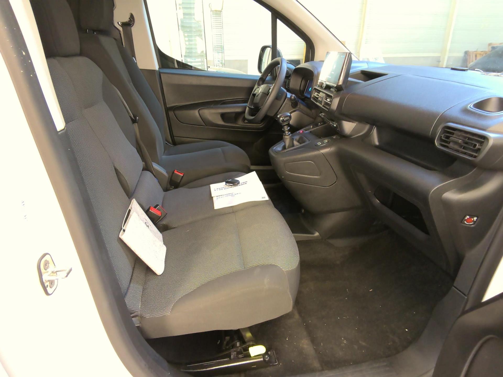Citroen BERLINGO VAN TAILLE XL 950KG BLUEHDI 100 S&S BVM6 2024