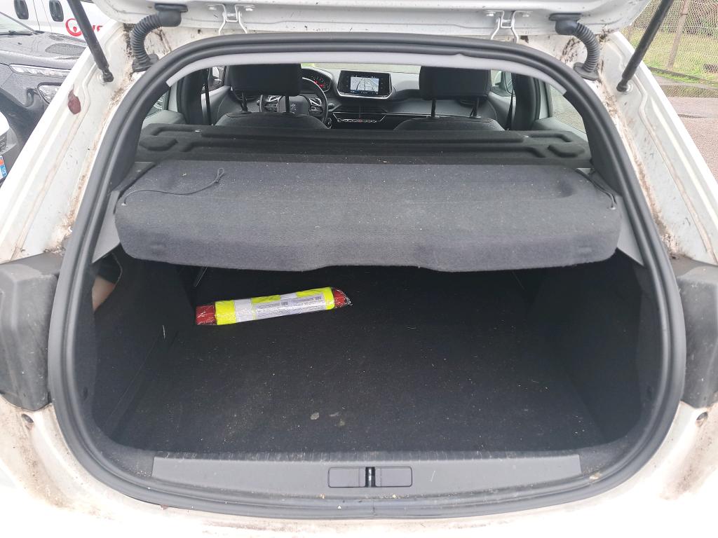 Peugeot 208 PURETECH 100 S&S EAT8 ACTIVE BUSINESS R 2021
