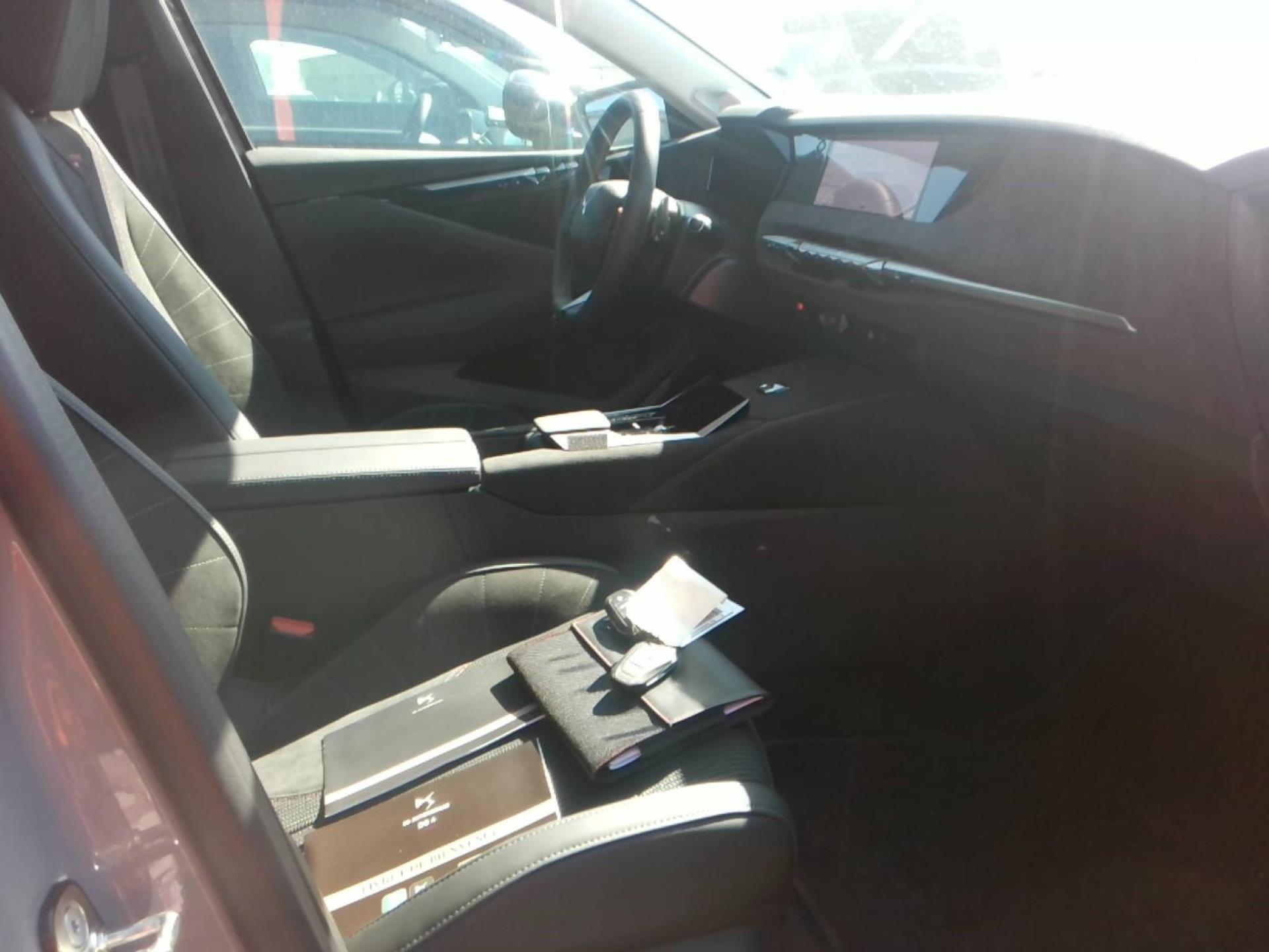 DS DS 4 PureTech 130 EAT8 Performance Line+ 2023