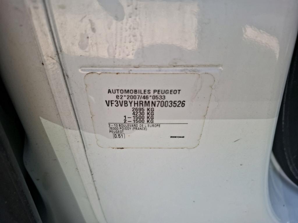 Peugeot EXPERT FGN TOLE STANDARD BLUEHDI 100 S&S BVM6 PREMIUM 2022