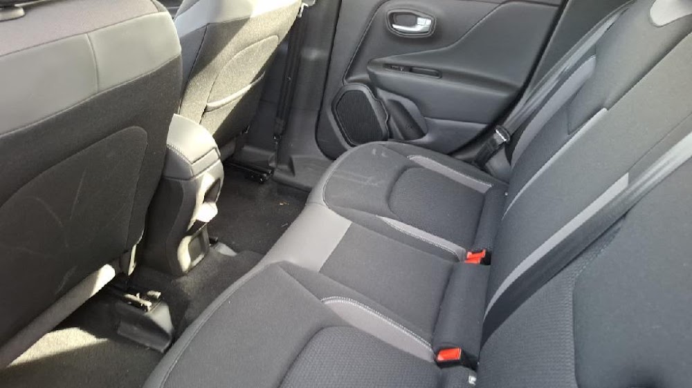 Foto Jeep Renegade 12