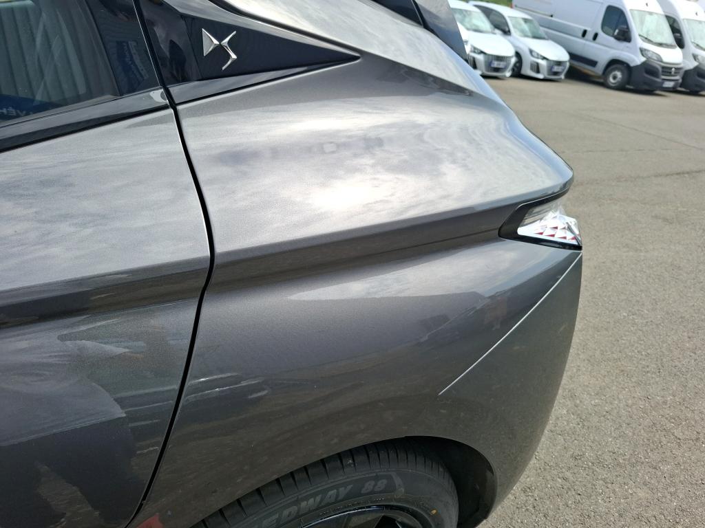 DS DS 4 BlueHDi 130 EAT8 Performance Line 2022
