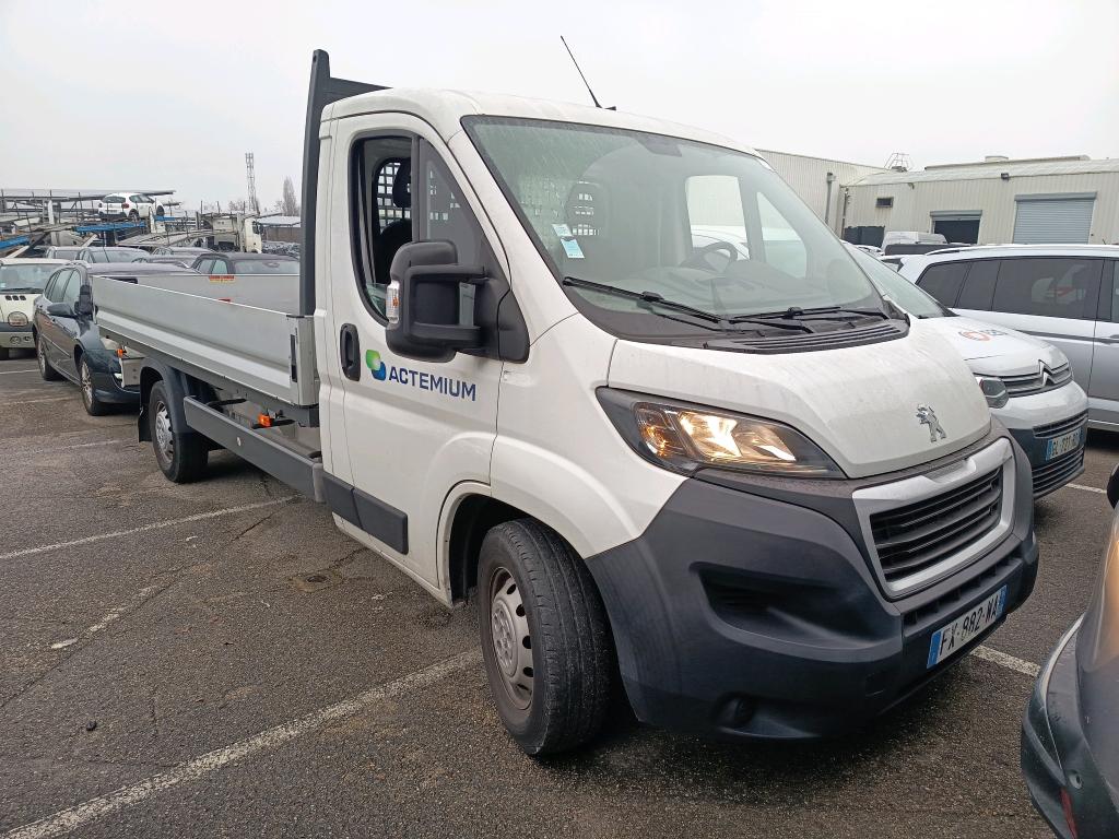 Peugeot BOXER PLC 435 L4 BLUEHDI 140 S&S PRO SR 2021