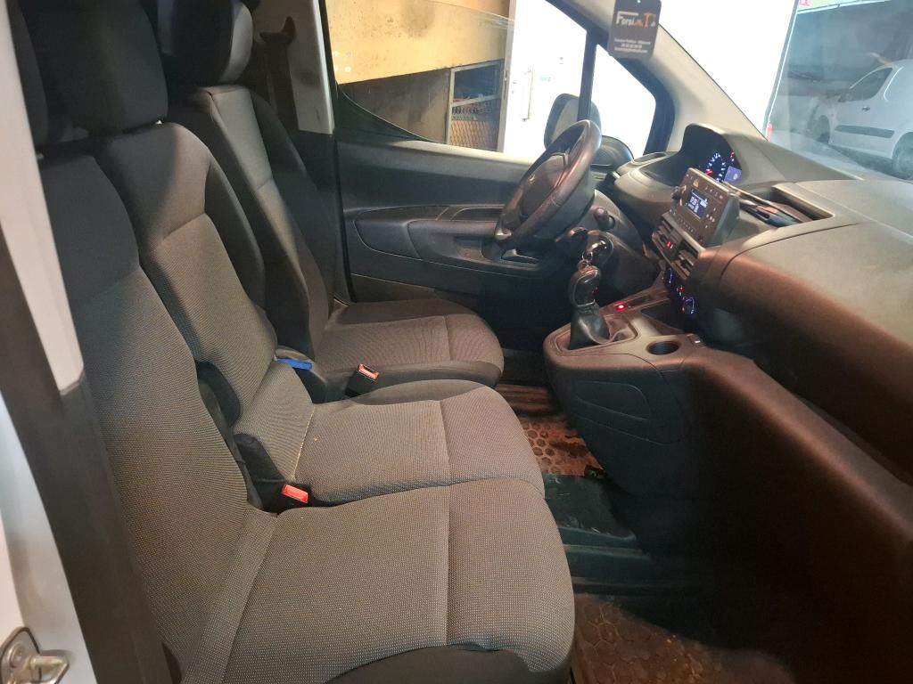 Peugeot PARTNER FOURGON STANDARD 650 KG BLUEHDI 100 S&S BVM5 PREMIUM 2019