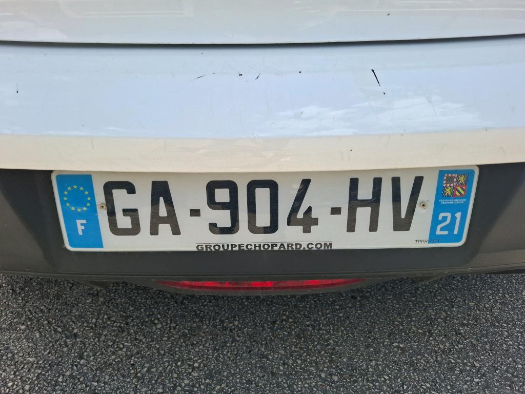 Peugeot 208 BLUEHDI 100 S&S BVM6 PREMIUM 2021