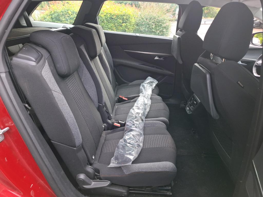 Peugeot 5008 BlueHDi 130ch S&S EAT8 Active Business 2021