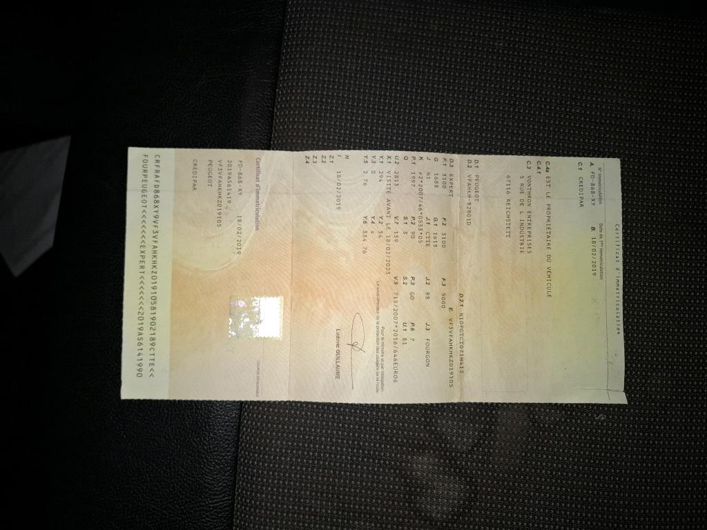 Peugeot EXPERT FGN TOLE STANDARD BLUEHDI 120 S&S BVM6 PREMIUM PACK 2019