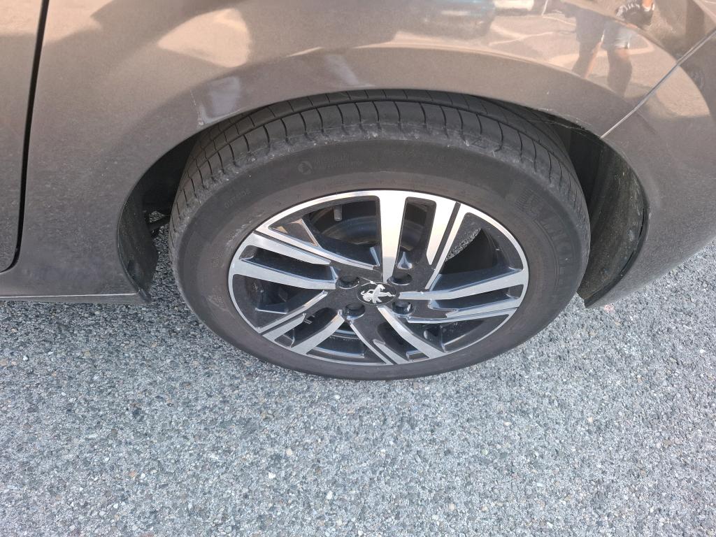 Peugeot 208 PureTech 100 S&S BVM6 Style 2023