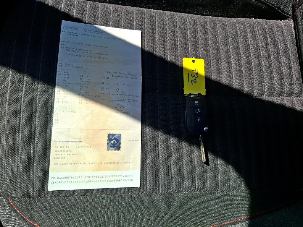 Peugeot 208 BLUEHDI 100 S&S BVM6 ACTIVE BUSINESS R 2022