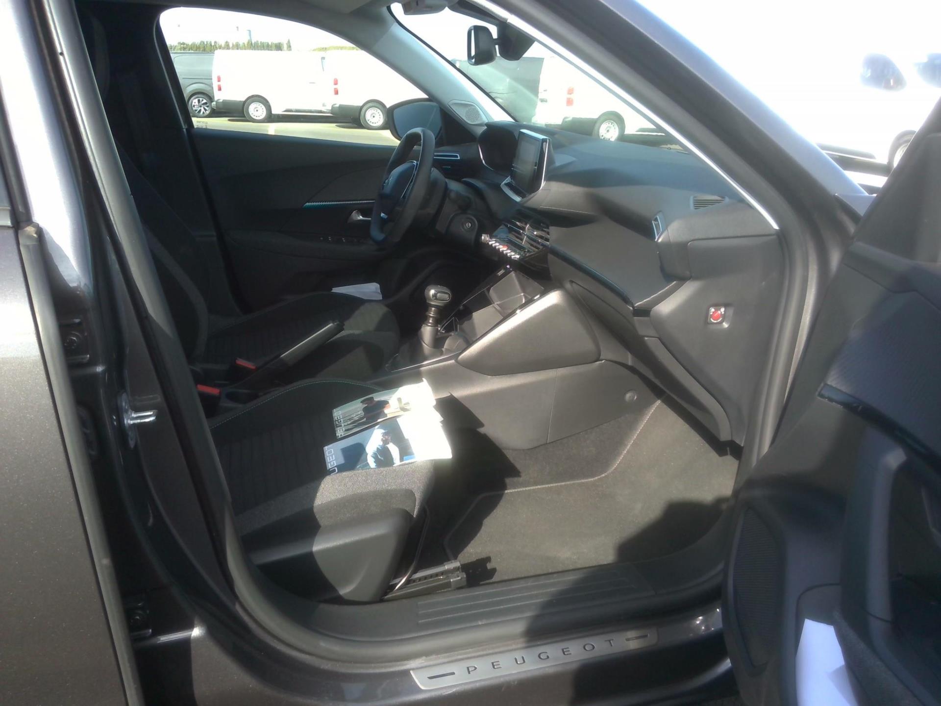 Peugeot 2008 PureTech 130 S&S BVM6 Style 2022