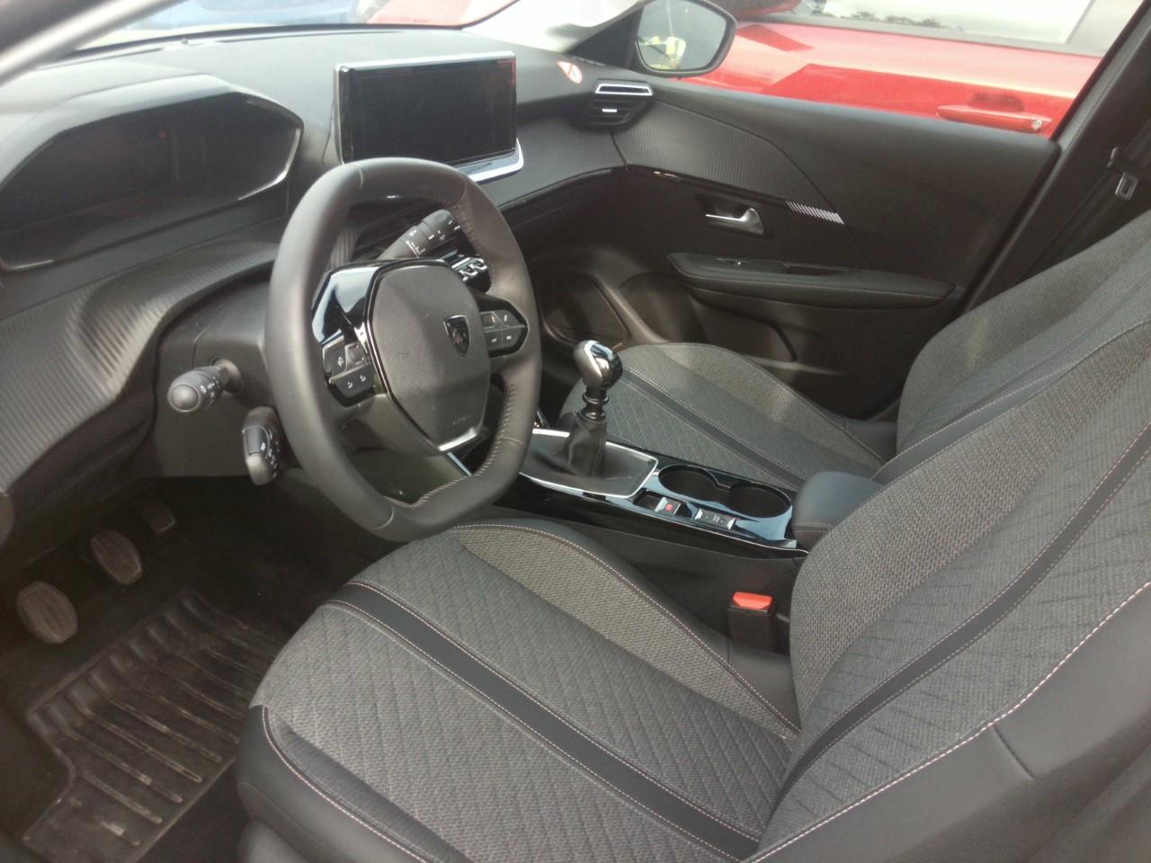 Foto Peugeot 208 3