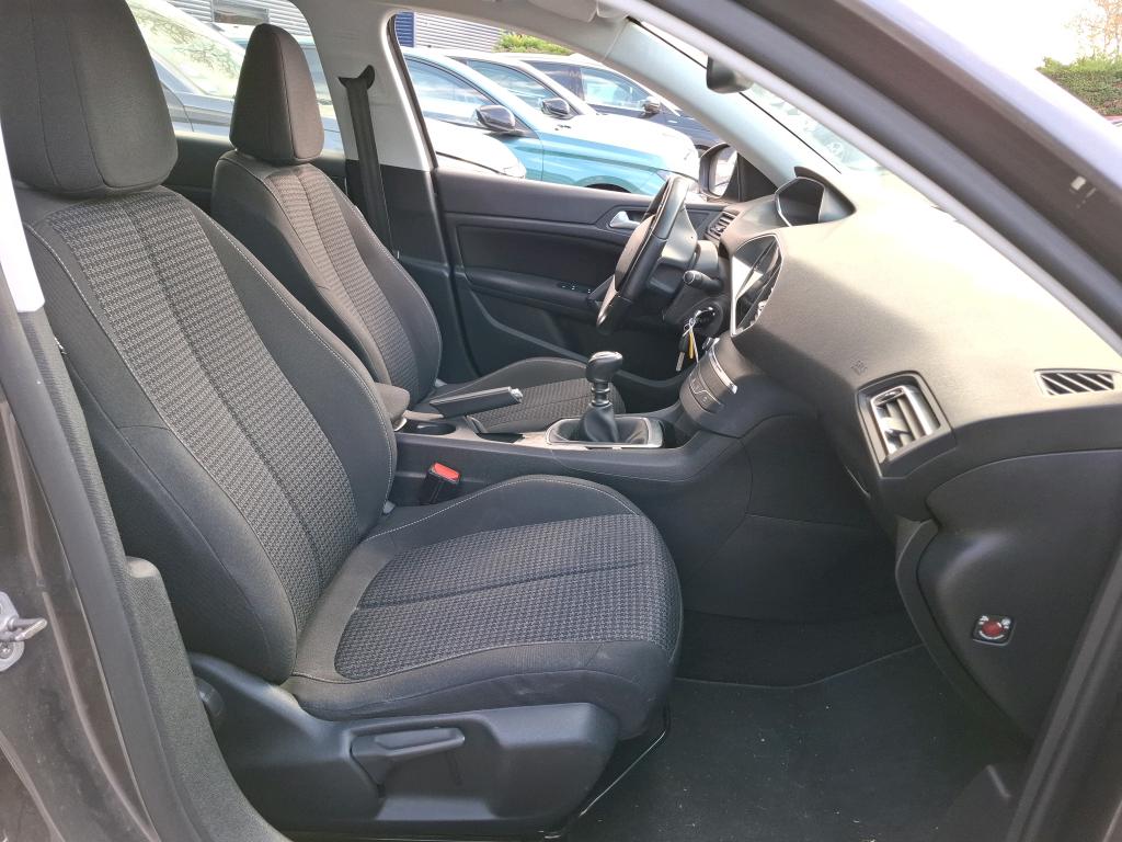 Peugeot 308 SW PureTech 110ch S&S BVM6 Active Business 2020