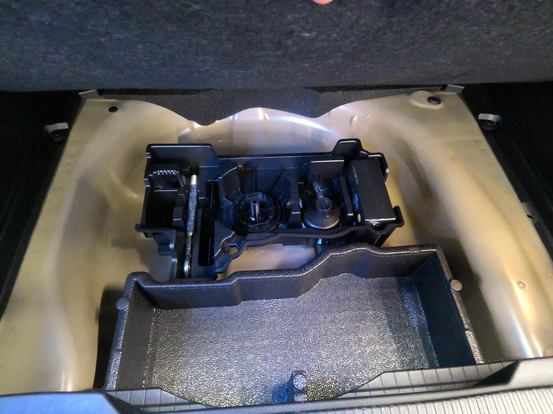 Peugeot 2008 Hybrid 145 ch e-DCS6 Style 2025