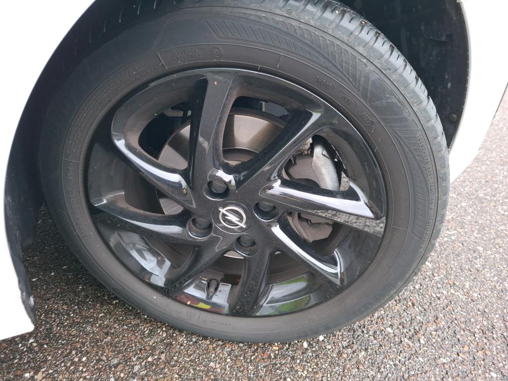 Opel Corsa 1.2 Turbo 100 ch BVM6 GS 2023