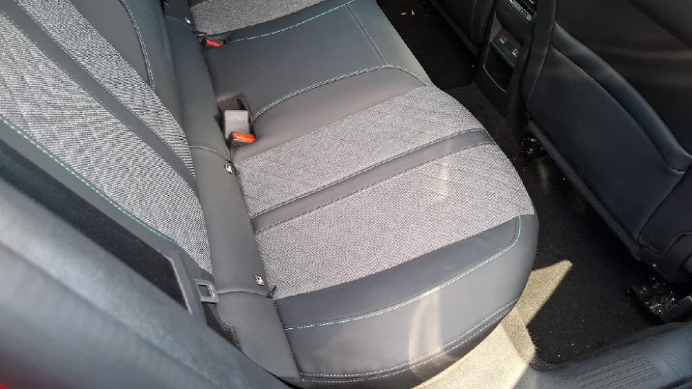 Foto Peugeot 408 13