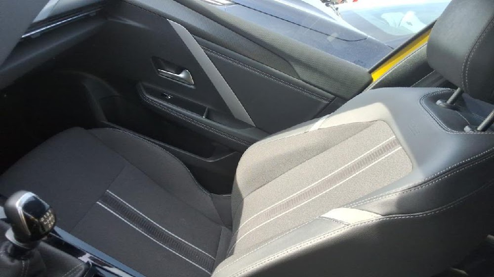 Foto Opel Astra 9