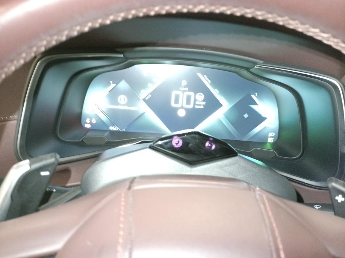 Foto DS DS 7 Crossback E-Tense 7