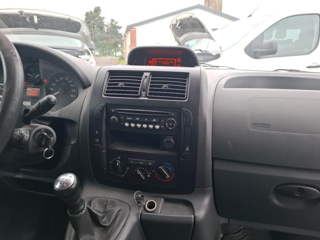Citroen JUMPY FGN TOLE 27 L1H1 HDI 90 FAP CONFORT 2015