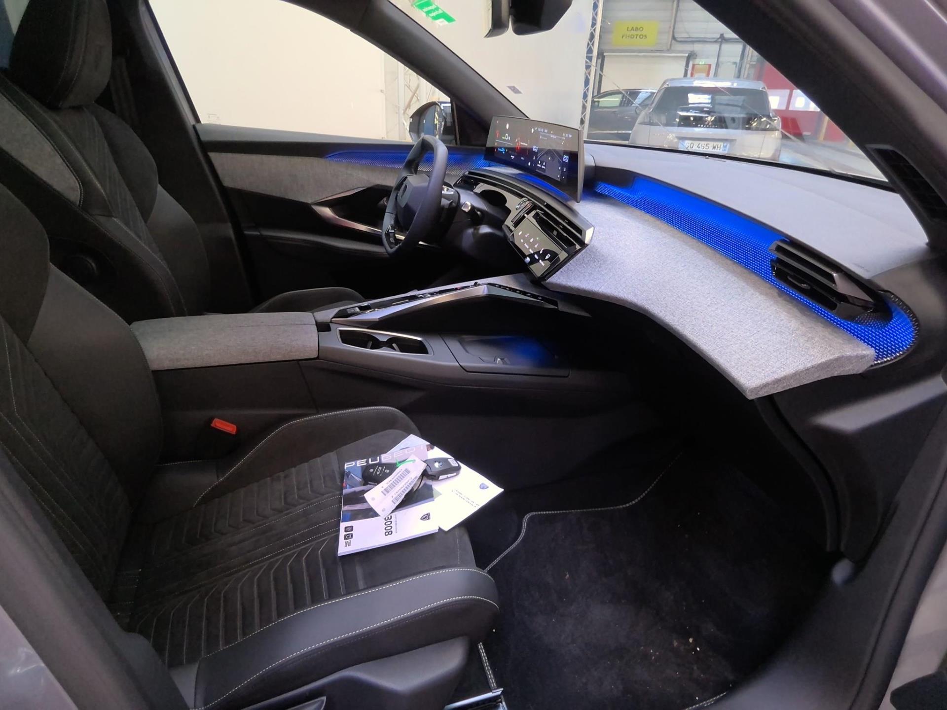 Peugeot 5008 Electrique 73 kWh 210 ch GT 2024