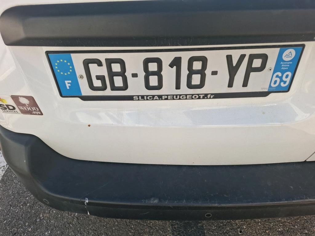 Peugeot EXPERT FGN TOLE STANDARD 1.5 BLUEHDI 120 S&S BVM6 ASPHALT 2021