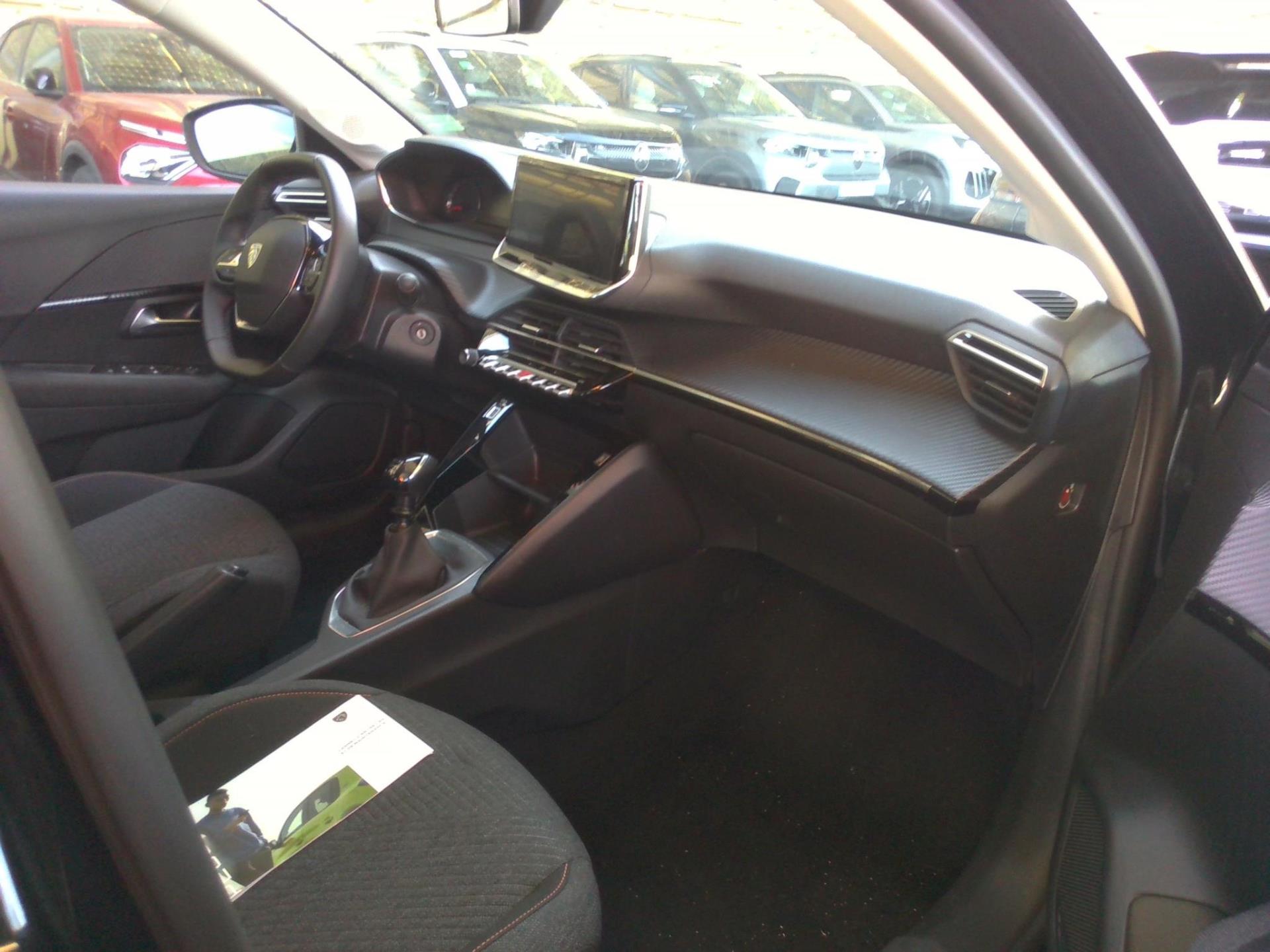 Peugeot 208 100 S&S BVM6 Style 2025