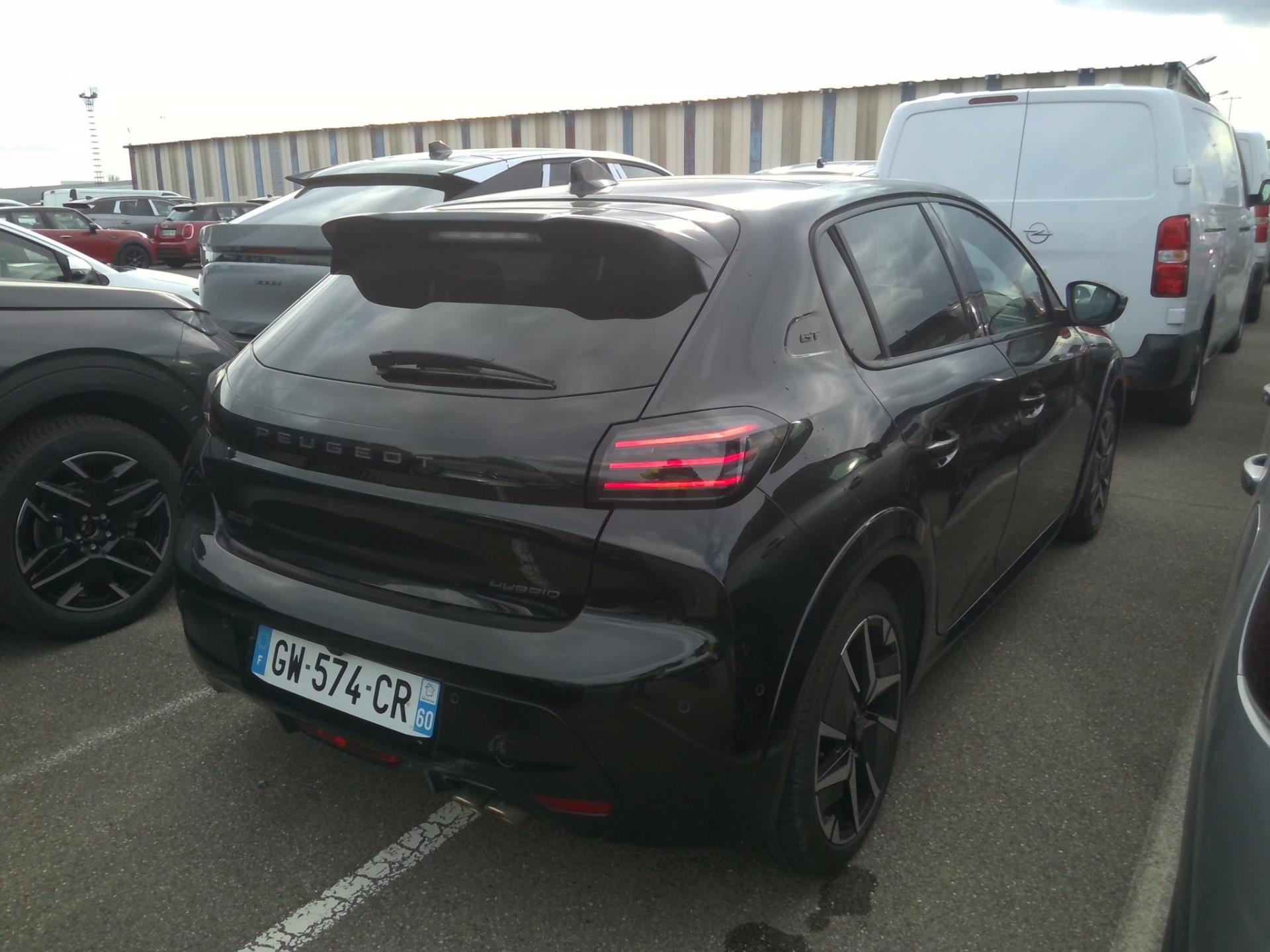 Peugeot 208 Hybrid 136 e-DCS6 GT 2024