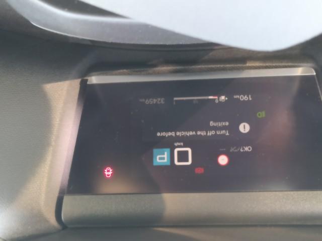 Foto Citroën C4 X 3