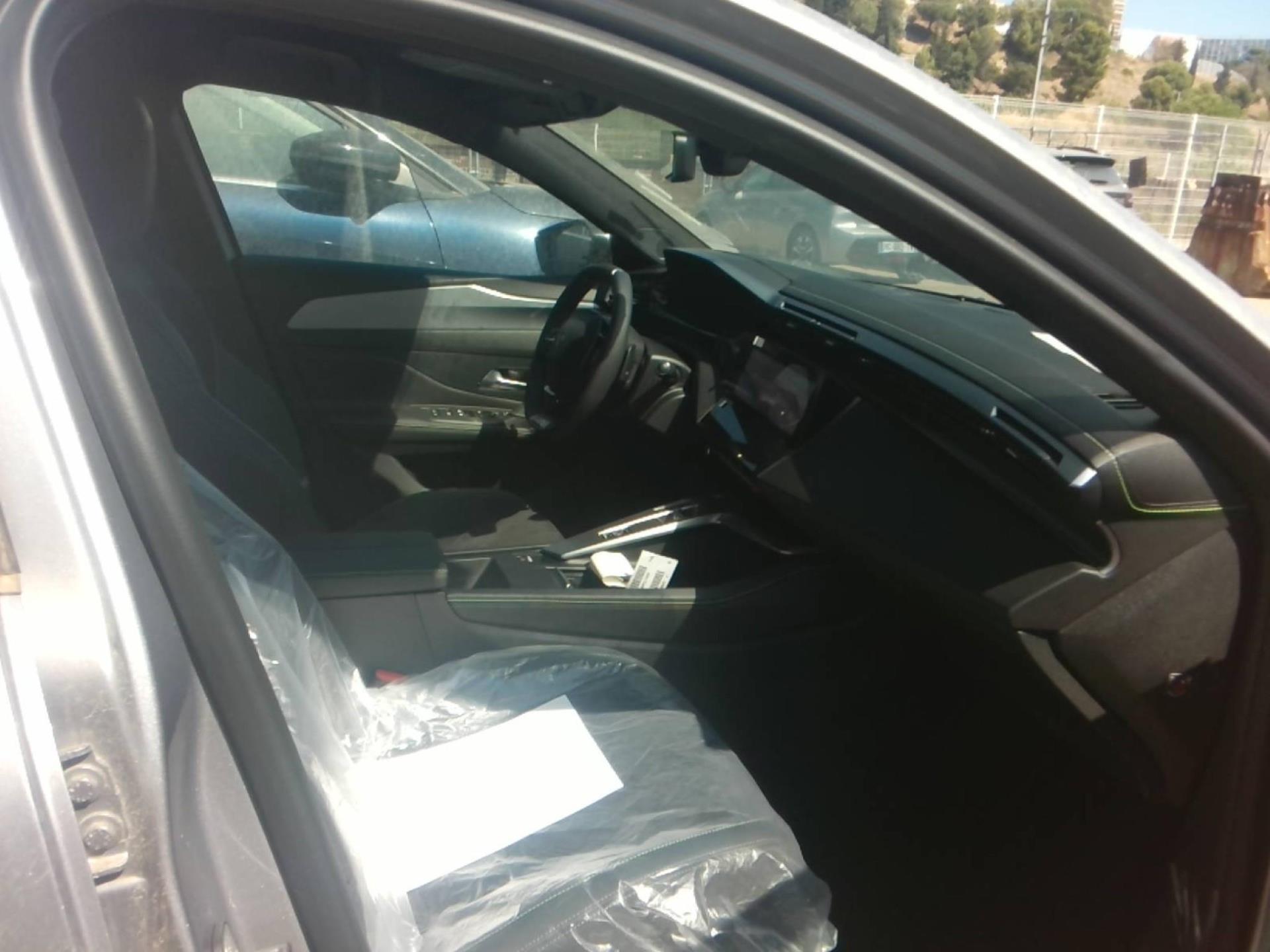 Peugeot 308 SW PHEV 180 e-EAT8 GT 2024