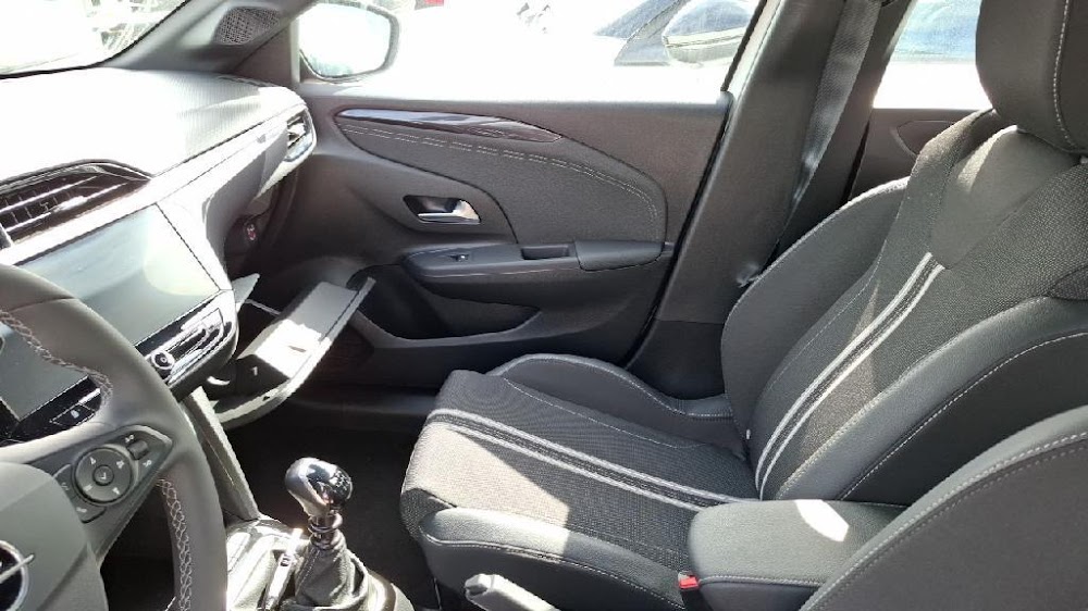 Foto Opel Corsa 12