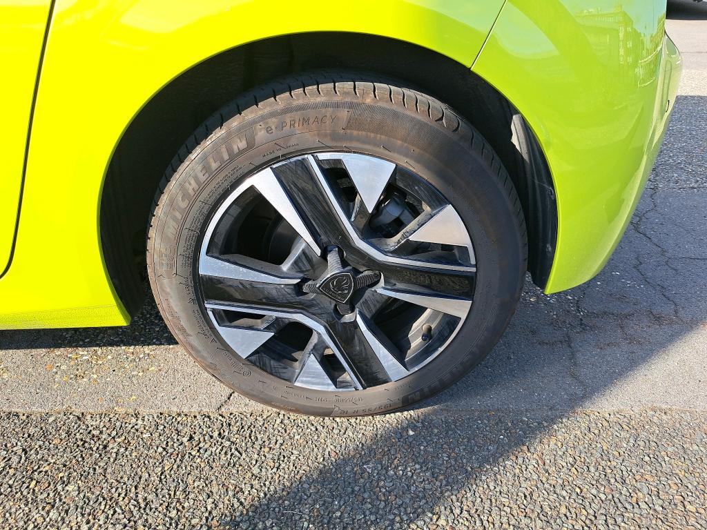 Peugeot 208 Hybrid 100 e-DCS6 Allure 2025