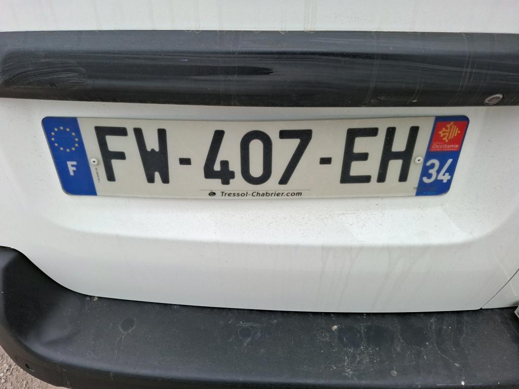Peugeot EXPERT FGN TOLE STANDARD 2.0  BLUEHDI 120 S&S BVM6 PREMIUM 2020
