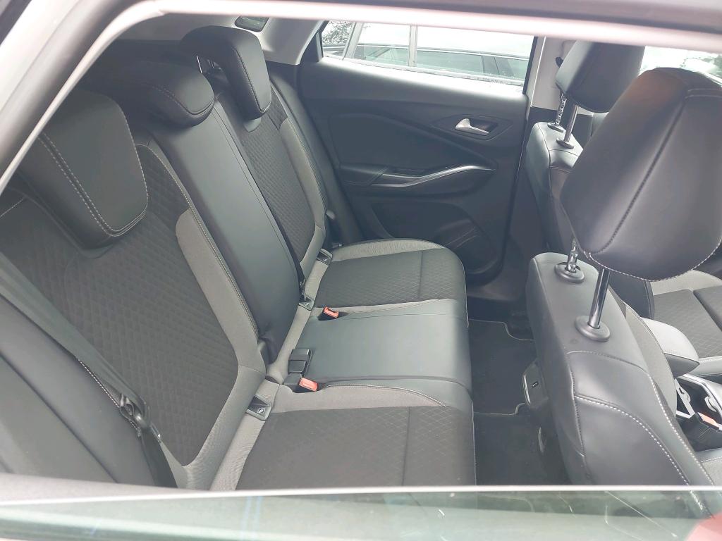 Opel Grandland X 1.5 Diesel 130 ch BVA8 Elegance Business 2021