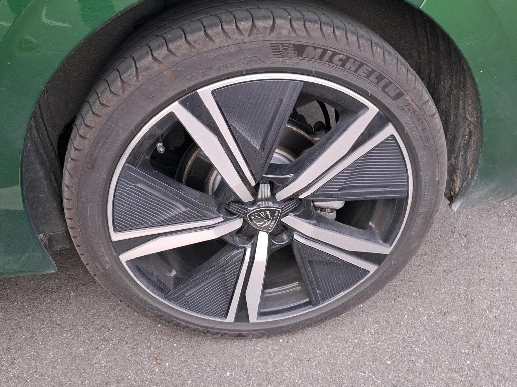 Peugeot 308 Hybrid 136 e-DCS6 GT 2024