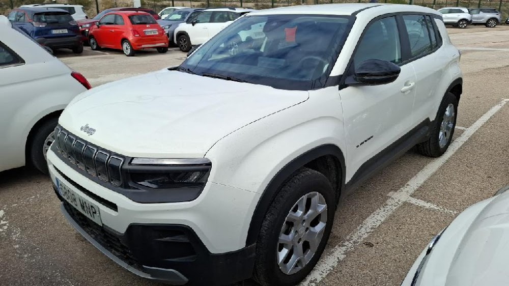 Foto Jeep AVENGER 4