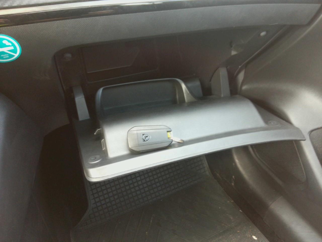 Foto Peugeot 308 8
