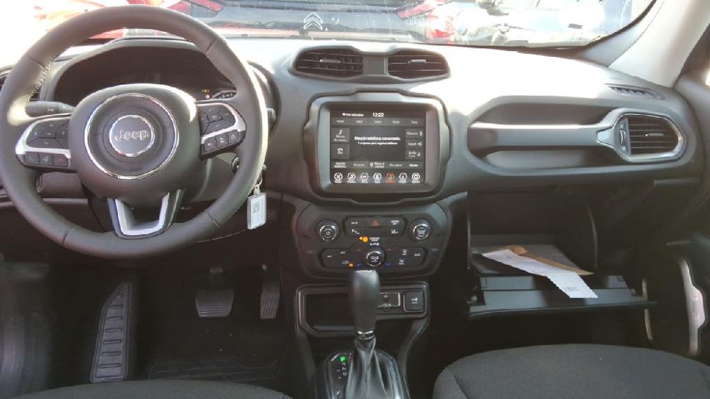 Foto Jeep Renegade 14