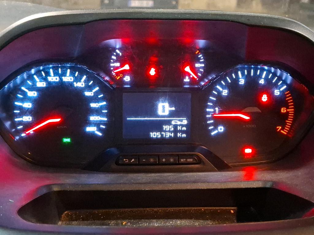 Peugeot PARTNER FOURGON STANDARD 650 KG BLUEHDI 100 S&S BVM5 PREMIUM 2021